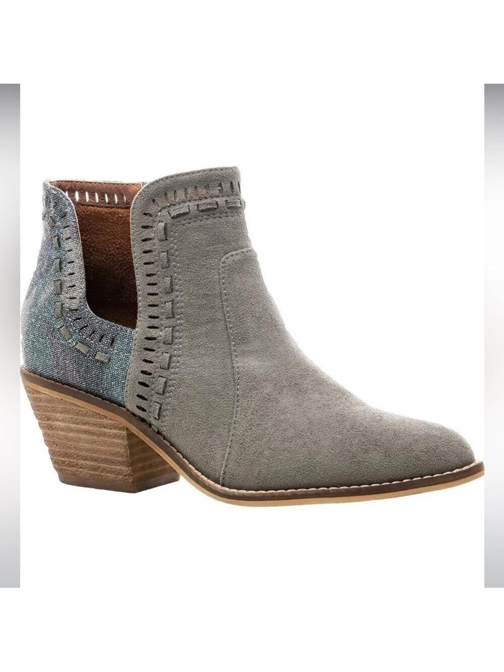NEW Corky's Boutique Women’s The Index Green Camo Bootie 8